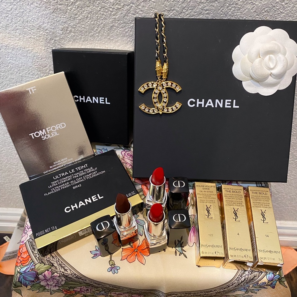 CHANEL and Tom Ford Beauty Collection with Gold Necklace